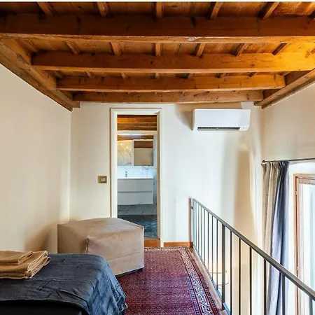 Apartamento 10 Minutes From The Duomo - Elegant Maison Milão