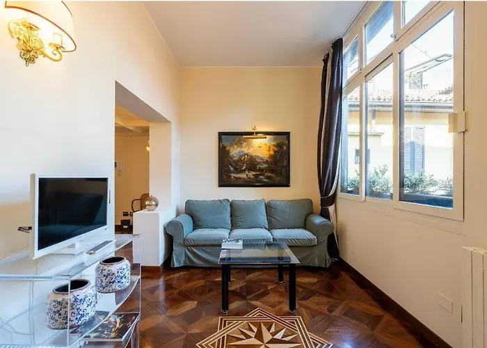 شقة 10 Minutes From The Duomo - Elegant Maison *