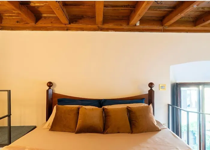 10 Minutes From The Duomo - Elegant Maison شقة ميلان