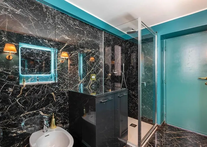 10 Minutes From The Duomo - Elegant Maison شقة ميلان