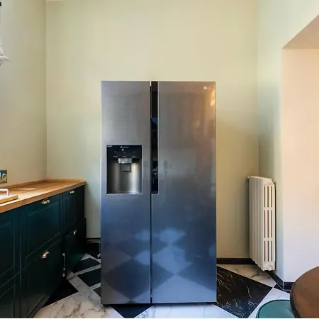 Daire 10 Minutes From The Duomo - Elegant Maison Milano