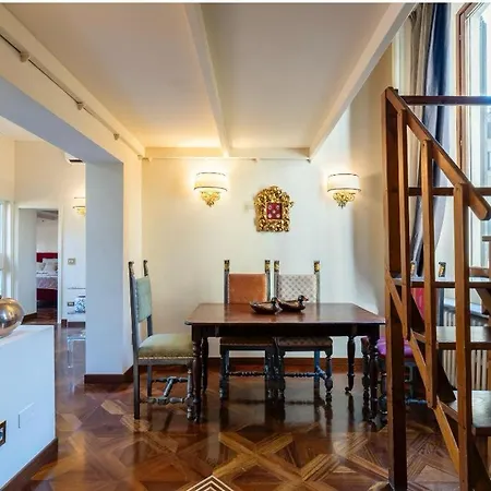 Daire 10 Minutes From The Duomo - Elegant Maison Milano