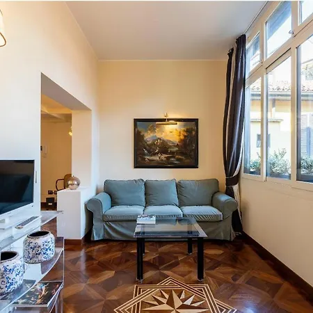 Lägenhet 10 Minutes From The Duomo - Elegant Maison *