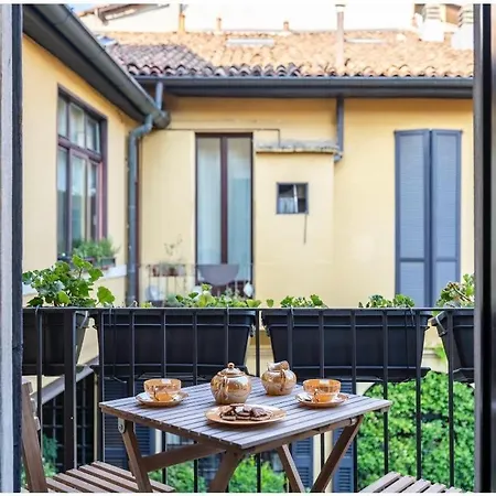 10 Minutes From The Duomo - Elegant Maison Milano